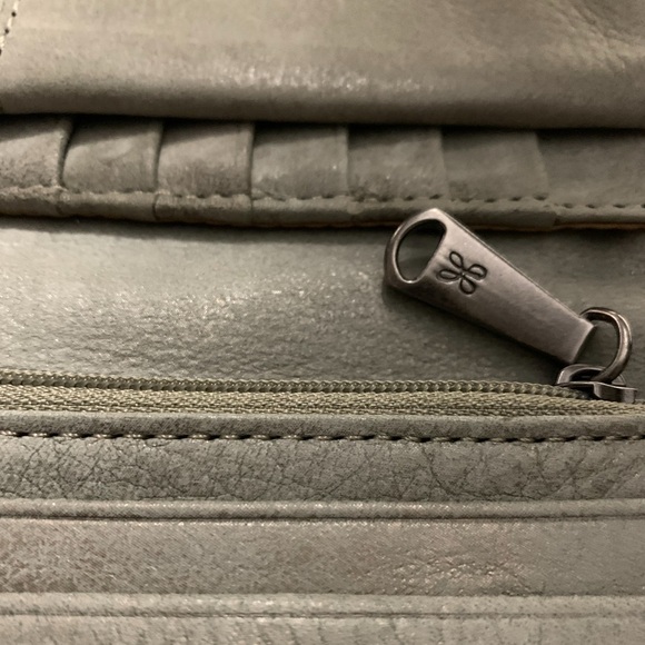 ‼️LAST CALL SALE‼️🥹RETIRED🥹 HOBO Keen Continental Trifold Wallet - Picture 10 of 16